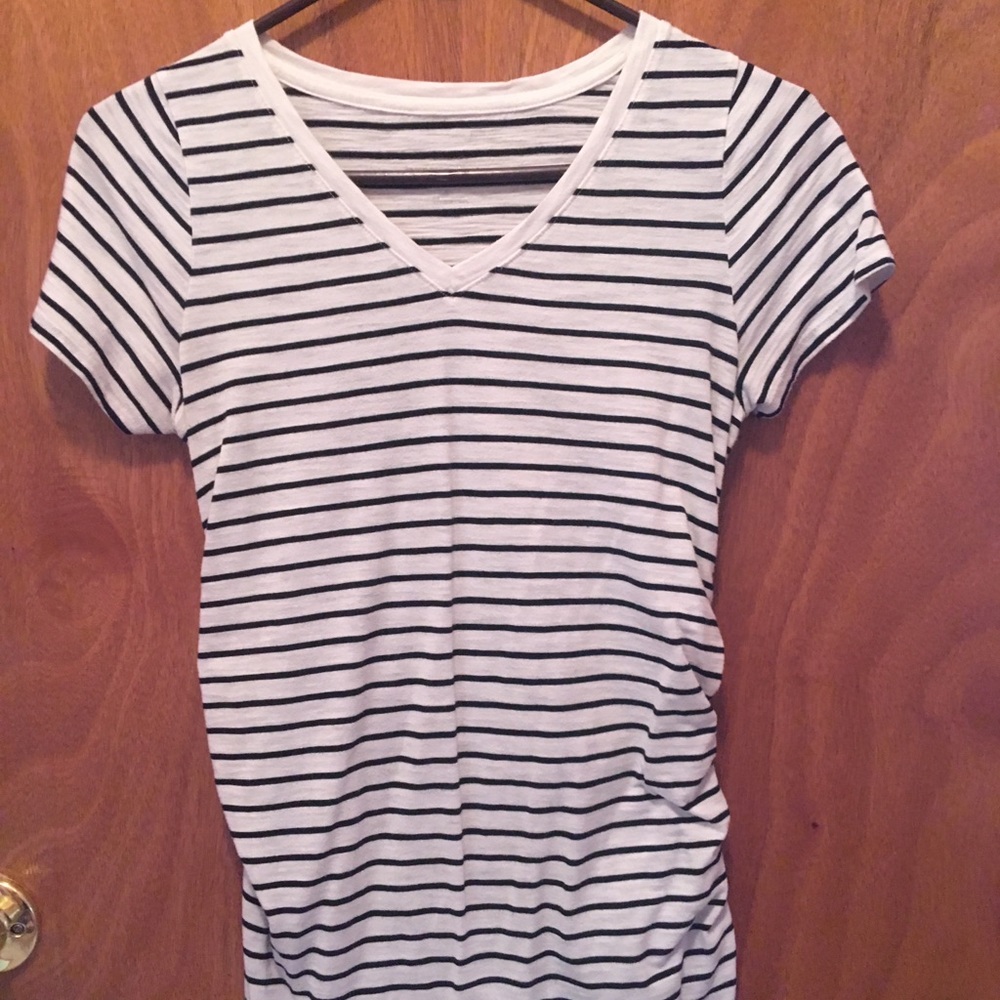 Liz Lange Maternity Shirt